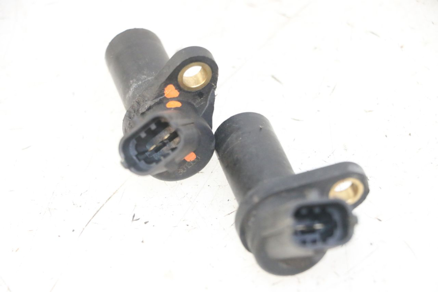 photo de SENSOR VELOCIDAD PIAGGIO IE MP3 YOURBAN 300 (2011 - 2016) - Primer plano técnico