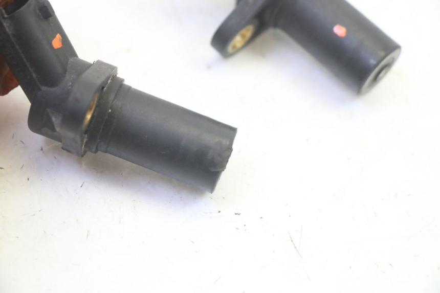 photo de SENSOR VELOCIDAD PIAGGIO MP3 LT 400 (2007 - 2012) - Vista general del producto