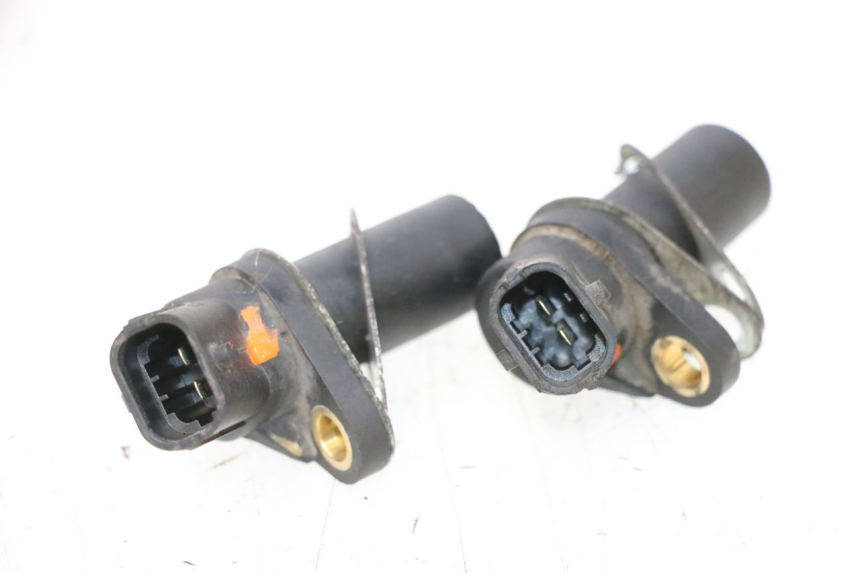 photo de SENSOR VELOCIDAD PIAGGIO MP3 RL 250 (2006 - 2010) - Zoom estado de uso