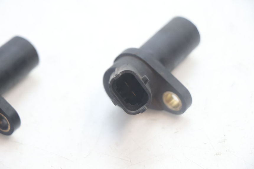 photo de SENSOR VELOCIDAD PIAGGIO MP3 500 (2016 - 2018) - Vista general del producto