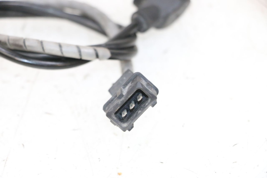 photo de SENSOR VELOCIDAD PIAGGIO NEW TYPHOON 50 (2018 - 2021) - Otra perspectiva