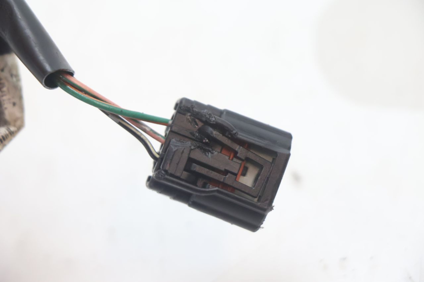 photo de SENSOR VELOCIDAD HONDA PCX (JF28) 125 (2009 - 2011) - Otra perspectiva