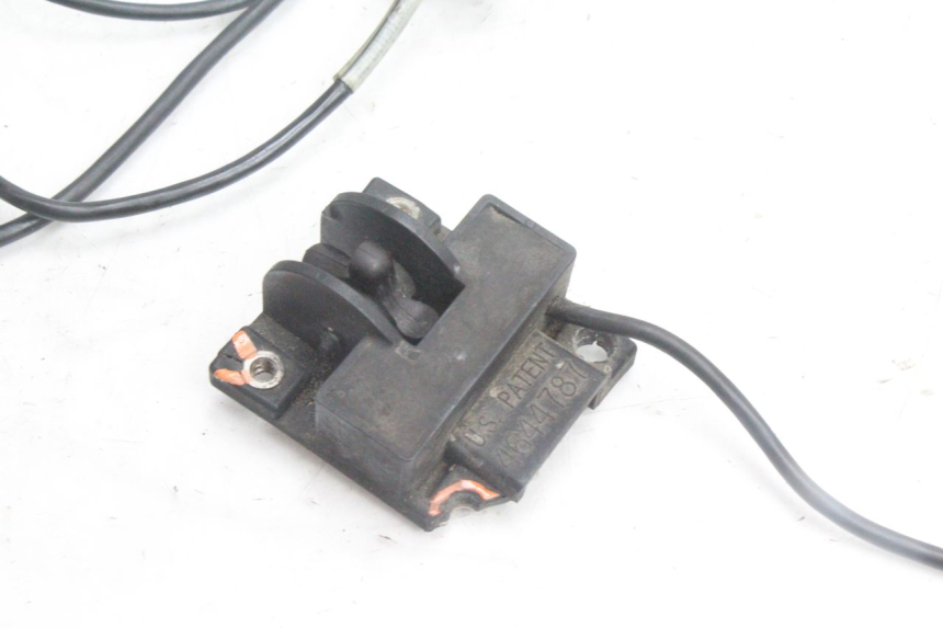 photo de SENSOR VELOCIDAD YAMAHA WAVE RUNNER GP R 1200 (2000 - 2003) - Otra perspectiva