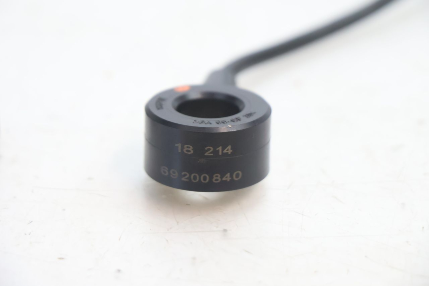 photo de SENSOR DE DETONACIÓN HARLEY DAVIDSON ROAD GLIDE FLTRXSE 1920 (2018 - 2022) - Primer plano técnico