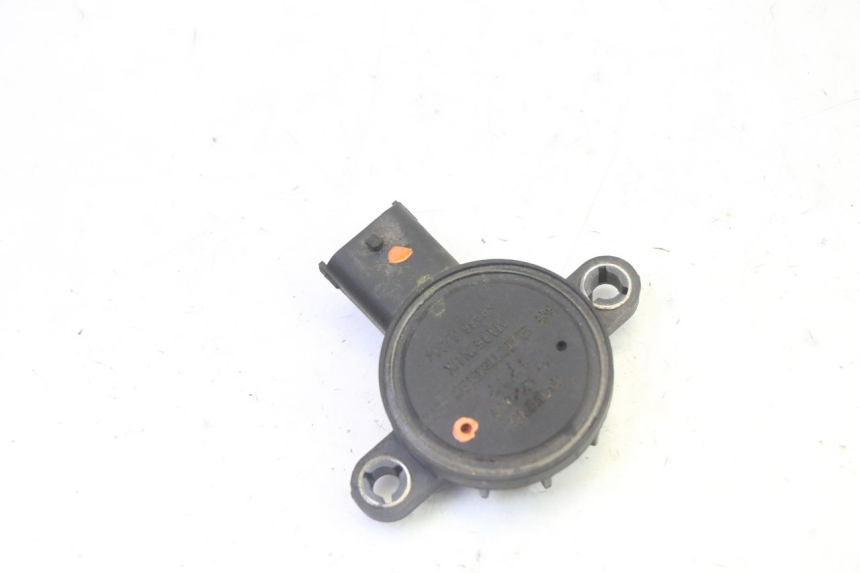 photo de SENSOR POSICIÓN ROLL LOCK PIAGGIO MP3 125 (2006 - 2014) - Detalle de la pieza