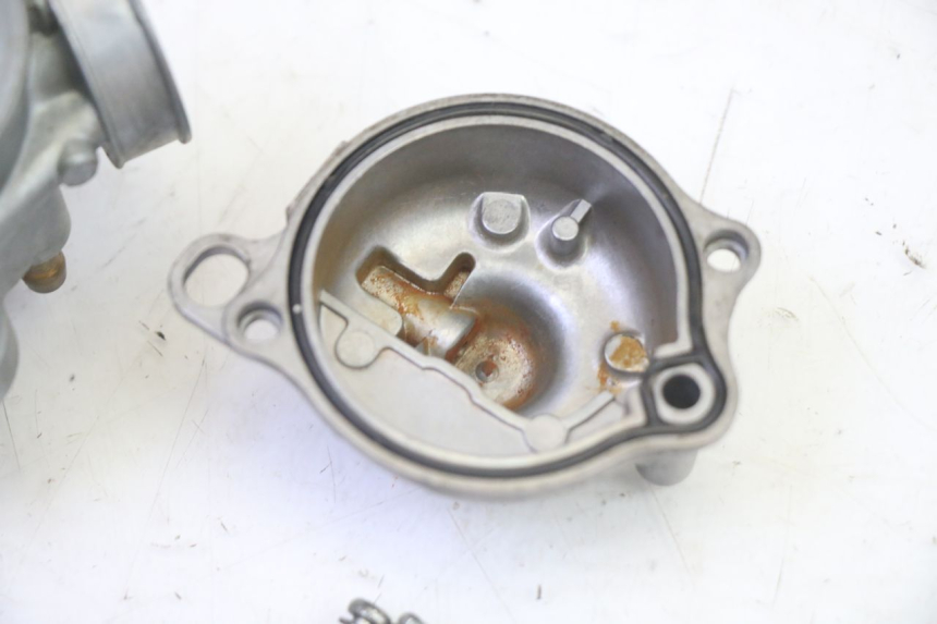 photo de CARBURADOR KYMCO AGILITY NAKED RENOUVO 2T 50 (2011 - 2018) - Características distintivas