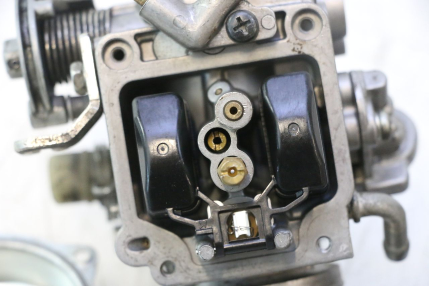 photo de CARBURADOR APRILIA ATLANTIC S 125 (2010 - 2013) - Zoom estado de uso