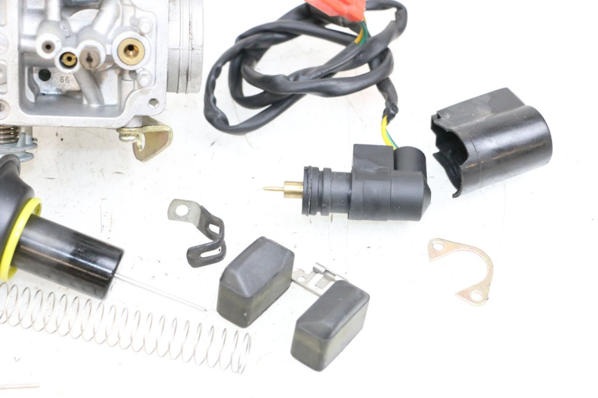 photo de CARBURADOR JONWAY AZTRAL 125 (2008 - 2017) - Zoom sobre los componentes