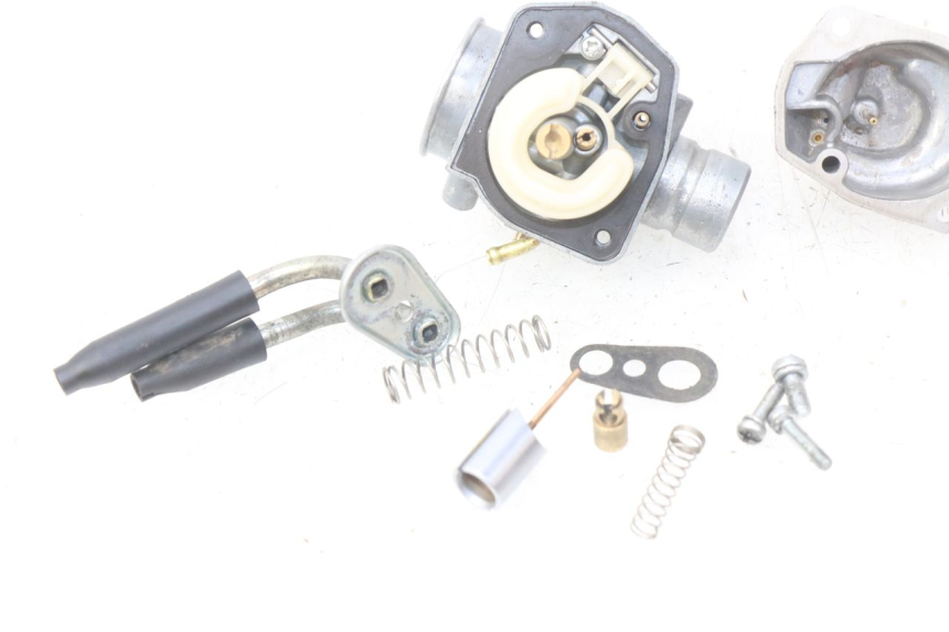 photo de CARBURADOR MBK BOOSTER NEXT GENERATION 50 (2004 - 2007) - Estado de la superficie y material