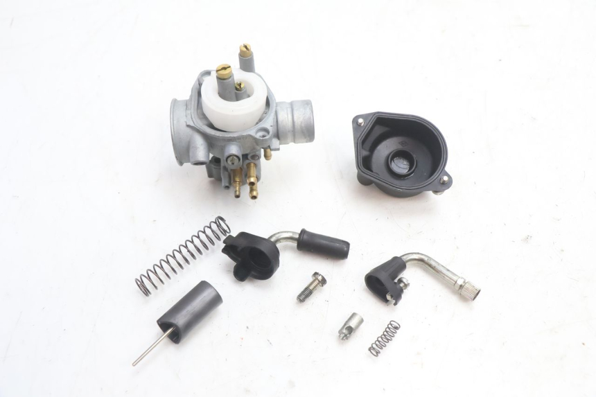 photo de CARBURADOR MBK BOOSTER SPIRIT 50 (1999 - 2003) - Detalles de los puntos de fijación