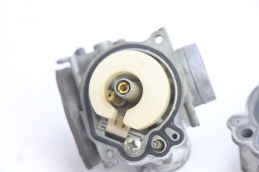 photo de CARBURADOR PEUGEOT BUXY 50 (1993 - 1998) - Características distintivas