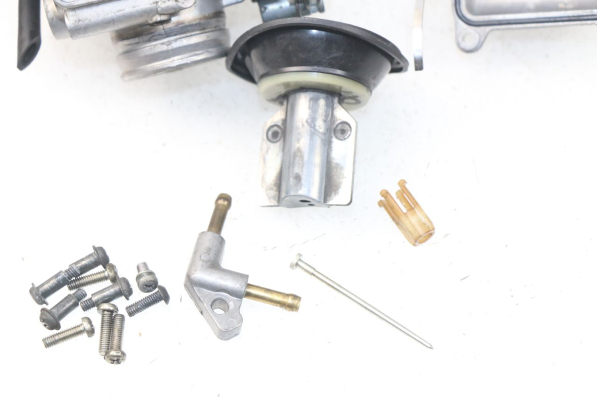 photo de CARBURADOR PIAGGIO CARNABY 125 (2007 - 2011) - Otra vista del artículo