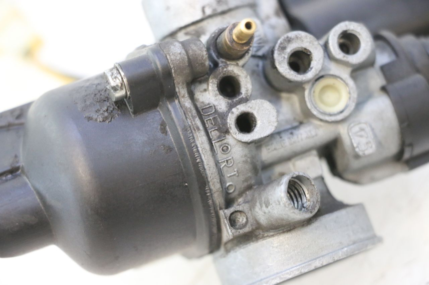 photo de CARBURADOR PEUGEOT CITYSTAR 2T 50 (2018 - 2021) - Primer plano técnico
