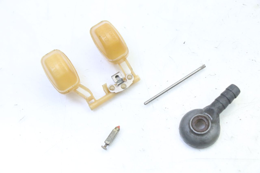 photo de CARBURADOR APRILIA CLASSIC 125 (1995 - 2001) - Primer plano de alta resolución