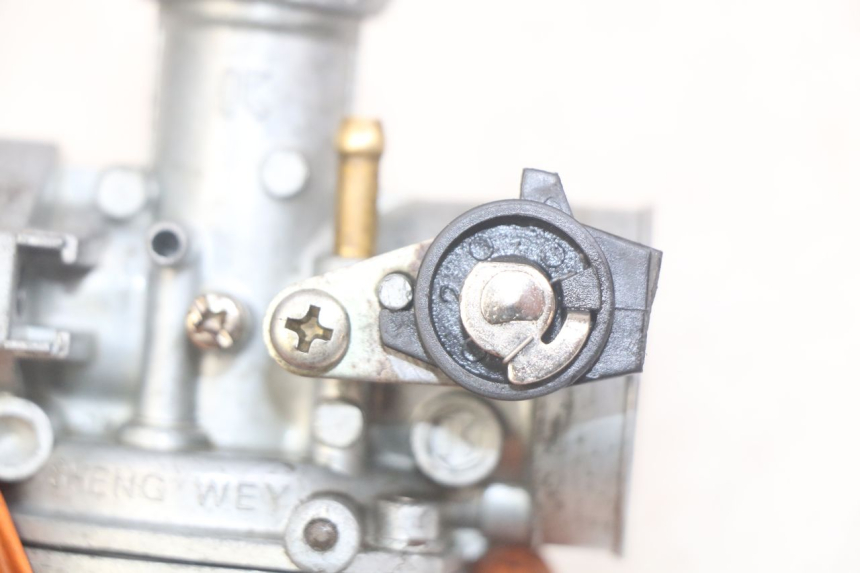 photo de CARBURADOR LONCIN DIRT BIKE 125 - Zoom estado de uso