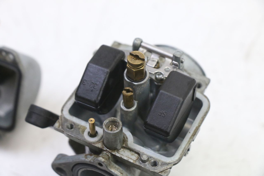 photo de CARBURADOR CCR DIRT BIKE 125 - Características distintivas