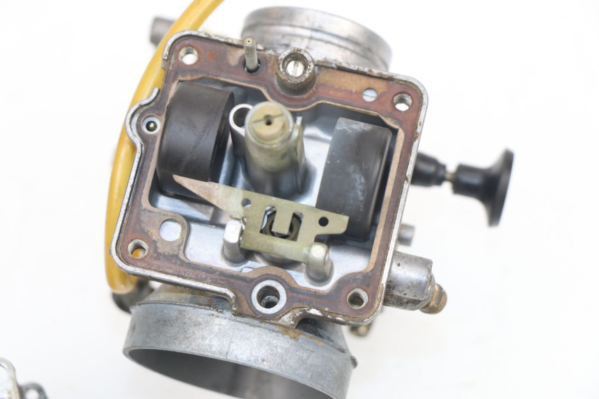 photo de CARBURADOR SUZUKI DR DJEBEL 600 (1985 - 1990) - Recambio usado revisado