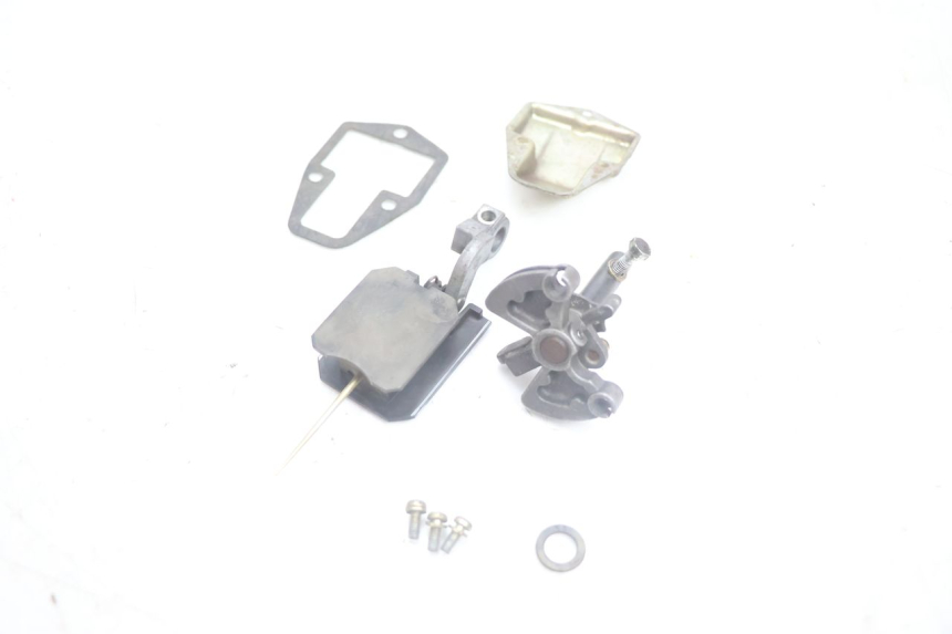 photo de CARBURADOR SUZUKI DR S 600 (1985 - 1989) - Inspección visual detallada
