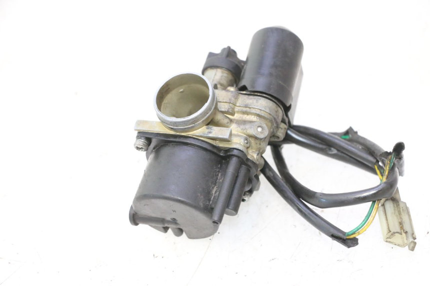 photo de CARBURADOR PEUGEOT ELYSTAR 50 (2002 - 2014) - Estado de la superficie y material