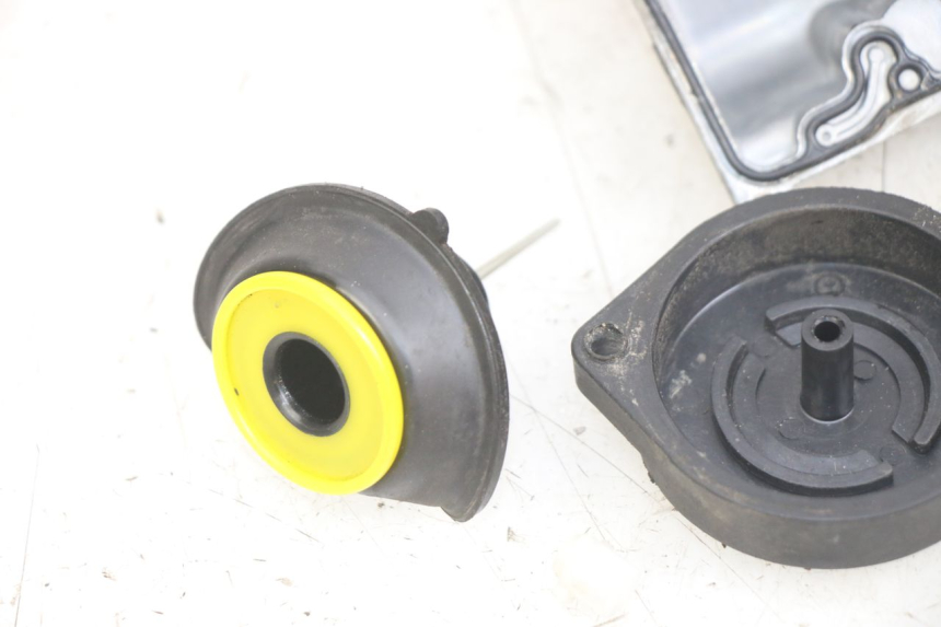 photo de CARBURADOR JM MOTORS EVOLIS 4T 50 (2018 - 2022) - Zoom sobre los componentes