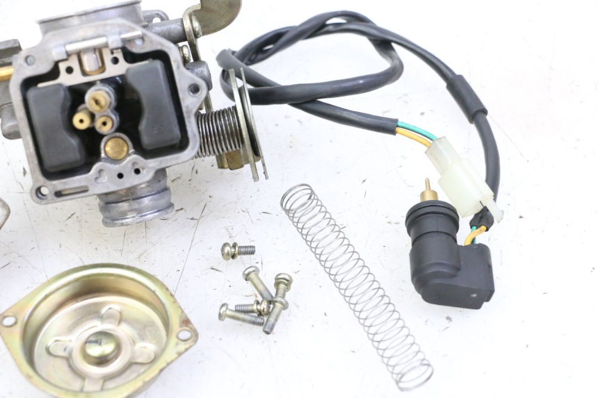 photo de CARBURADOR JM MOTORS EVOLIS 4T 50 (2018 - 2022) - Inspección visual detallada