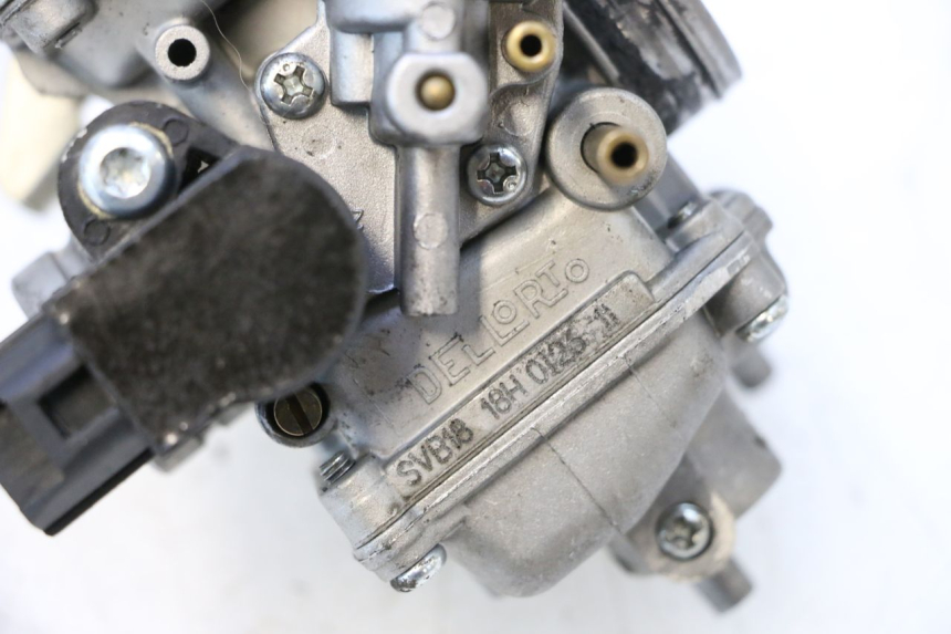 photo de CARBURADOR JM MOTORS EVOLIS 4T 50 (2018 - 2022) - Primer plano técnico