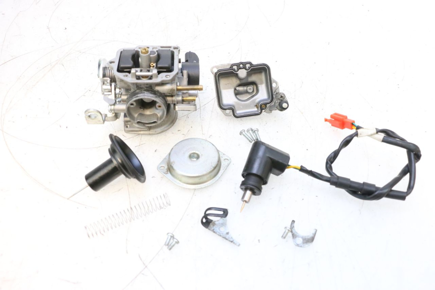 photo de CARBURADOR JM MOTORS EVOLIS 4T 50 (2018 - 2022) - Estado de la superficie y material