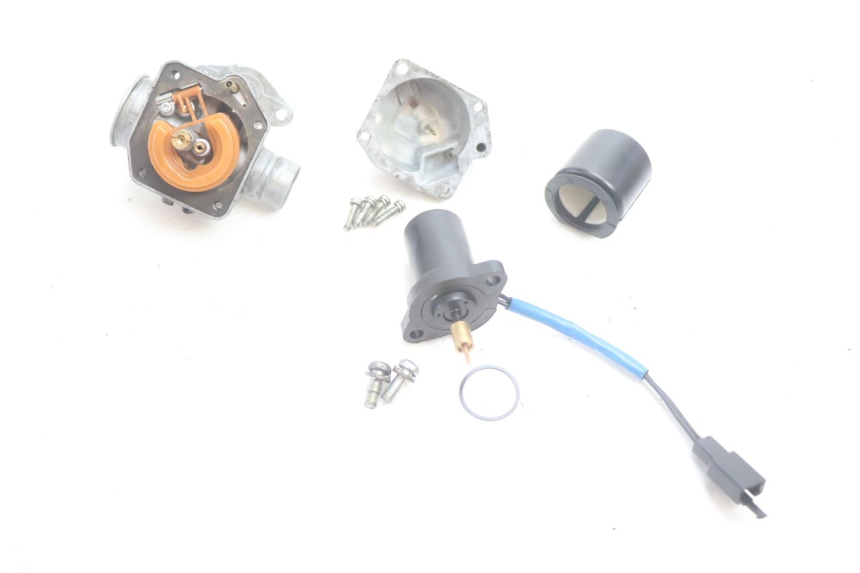 photo de CARBURADOR MBK EVOLIS 80 (1993 - 1999) - Detalles de los puntos de fijación