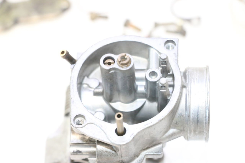 photo de CARBURADOR HONDA FES PANTHEON 2T 125 (1998 - 2002) - Ángulo de visión alternativo