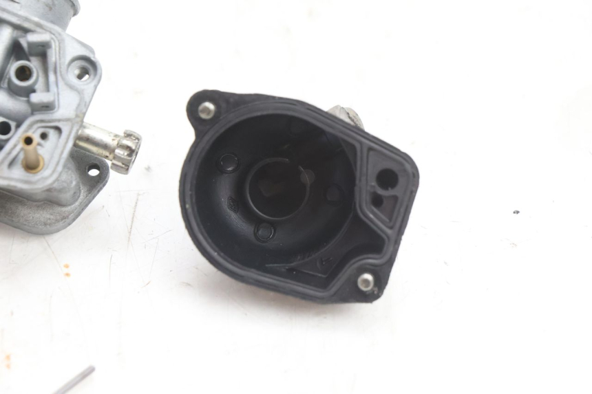 photo de CARBURADOR PIAGGIO FLY 2T 50 (2004 - 2017) - Características distintivas