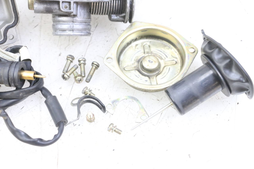 photo de CARBURADOR GOES WIKI 125 (2010 - 2015) - Primer plano de alta resolución