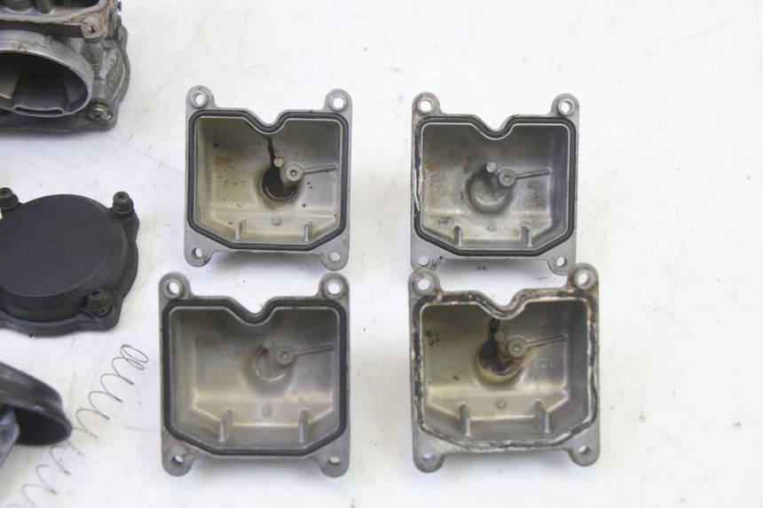 photo de CARBURADOR KAWASAKI GPX R WARBIRD 600 (1988 - 1993) - Inspección visual detallada