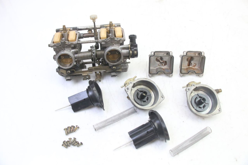 photo de CARBURADOR SUZUKI GS GSE 500 (2001 - 2003) - Detalle de la pieza