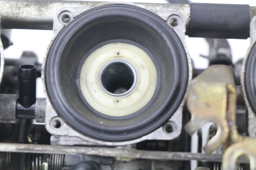 photo de CARBURADOR SUZUKI GSF N BANDIT 600 (1996 - 1999) - Enfoque en la estructura
