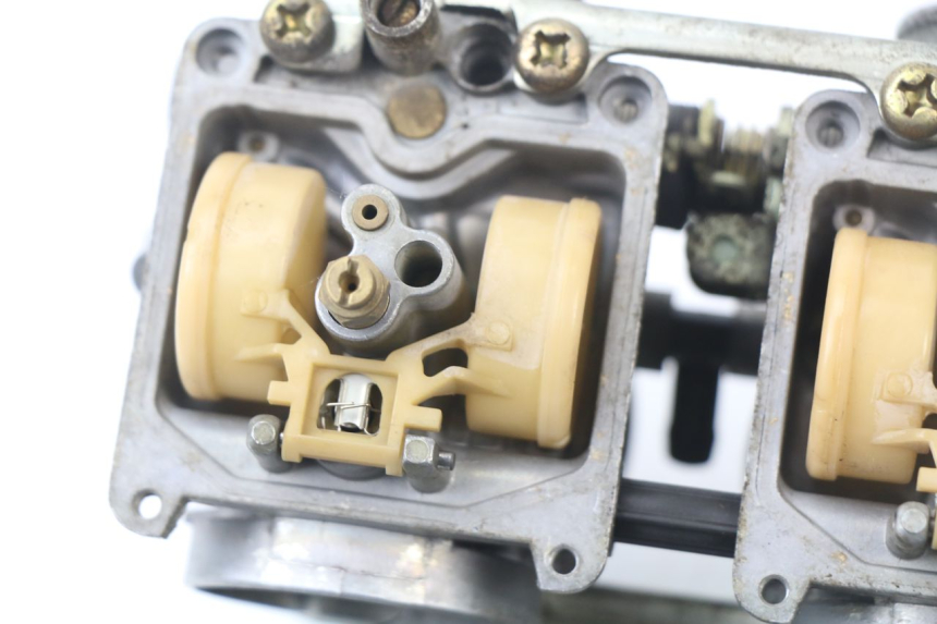 photo de CARBURADOR SUZUKI GSF N BANDIT 600 (1996 - 1999) - Características distintivas