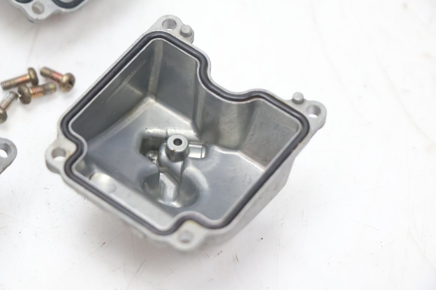 photo de CARBURADOR SUZUKI GSF N BANDIT 1200 (2001 - 2005) - Enfoque en la estructura