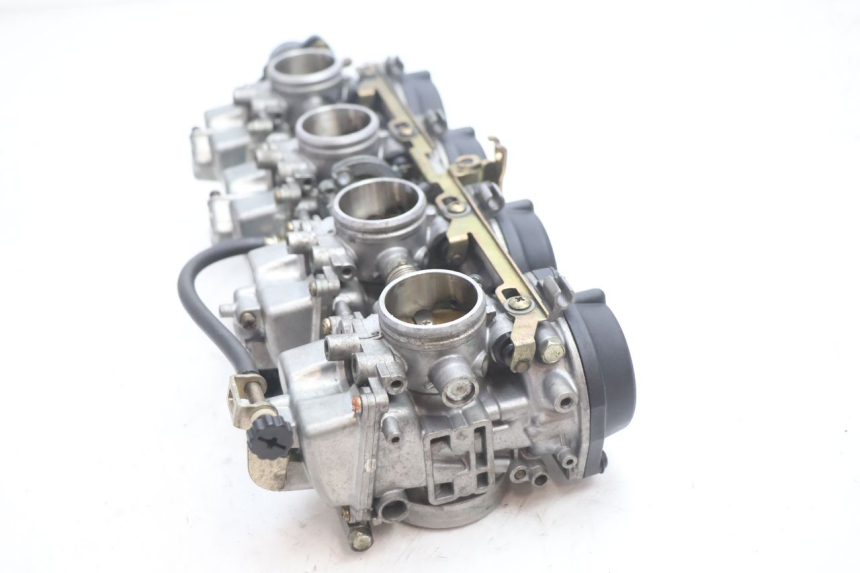 photo de CARBURADOR SUZUKI GSF N BANDIT 1200 (2001 - 2005) - Estado de la superficie y material
