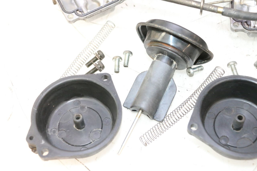 photo de CARBURADOR SUZUKI GSX F GSXF 750 (1988 - 1998) - Otra vista del artículo