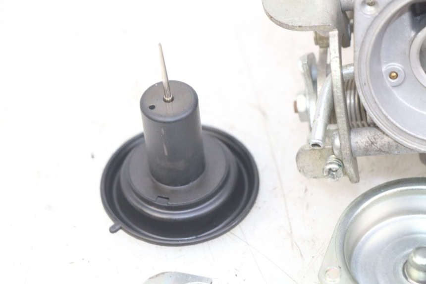 photo de CARBURADOR EUROCKA GTR 50 (2007 - 2017) - Marcados y referencias originales