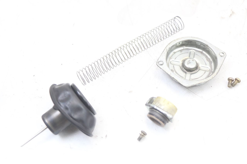 photo de CARBURADOR HONDA NES AROBASE 125 (2000 - 2003) - Características distintivas