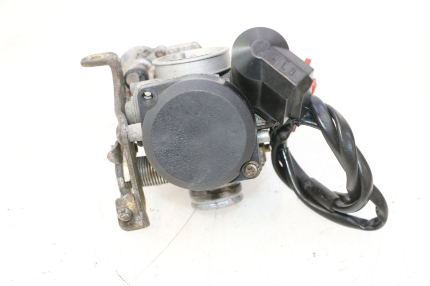 photo de CARBURADOR BAOTIAN HUASHA HS50QT-7 50 - Zoom estado de uso