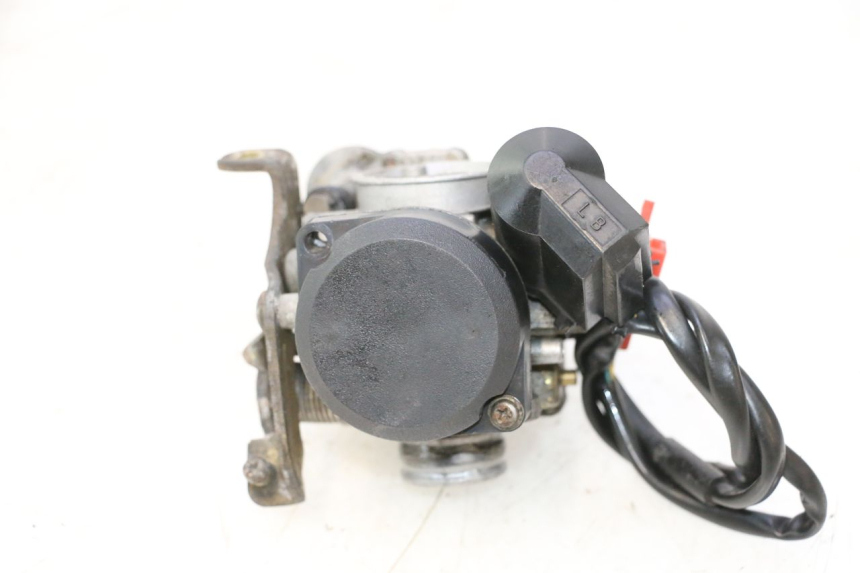 photo de CARBURADOR BAOTIAN HUASHA HS50QT-7 50 - Detalles de los puntos de fijación