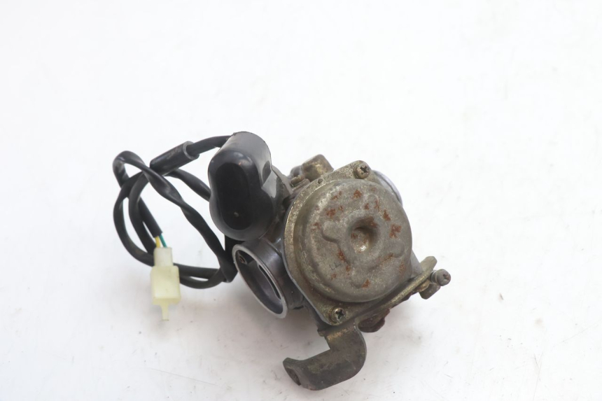 photo de CARBURADOR PEUGEOT KISBEE 4T 50 (2010 - 2017) - Detalles de los puntos de fijación