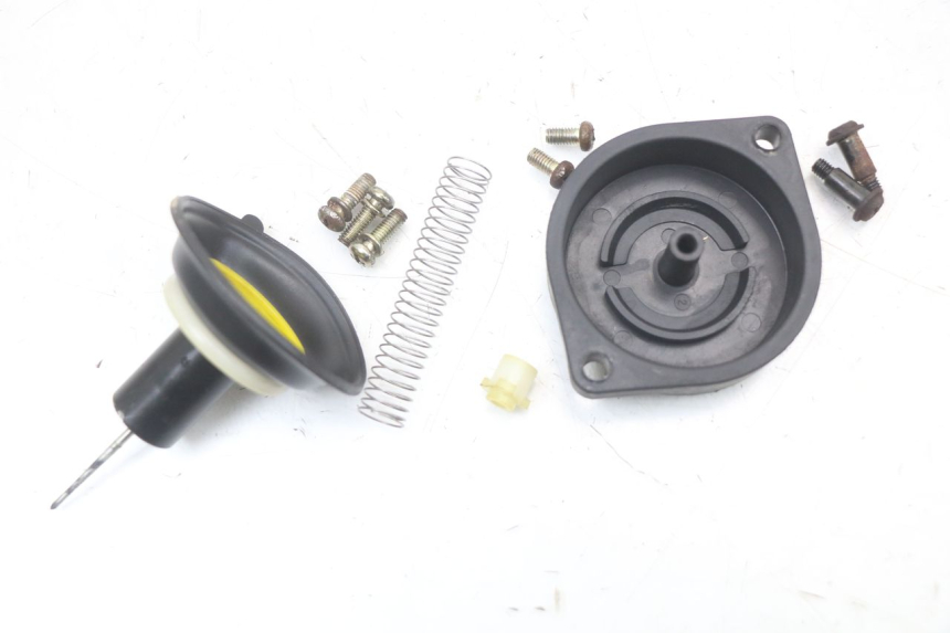 photo de CARBURADOR ORCAL KITE 4T 50 (2019 - 2023) - Zoom estado de uso