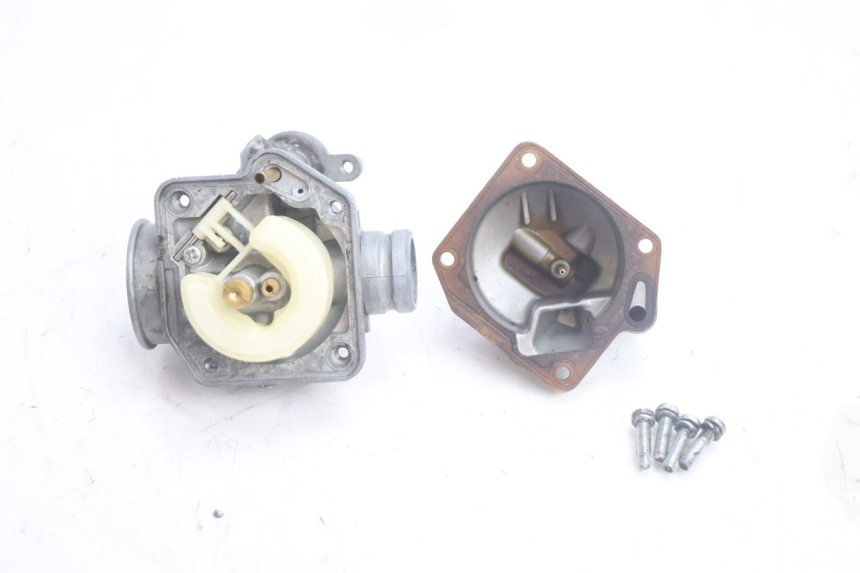 photo de CARBURADOR PEUGEOT LUDIX PRO 2T 50 (2010 - 2017) - Estado de la superficie y material