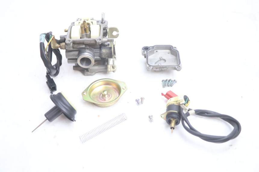 photo de CARBURADOR SYM MIO 50 (2005 - 2010) - Detalles de los puntos de fijación