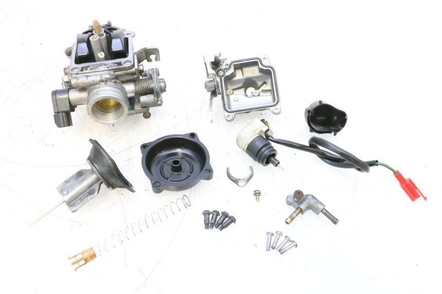photo de CARBURADOR PIAGGIO MP3 125 (2006 - 2014) - Detalles de los puntos de fijación