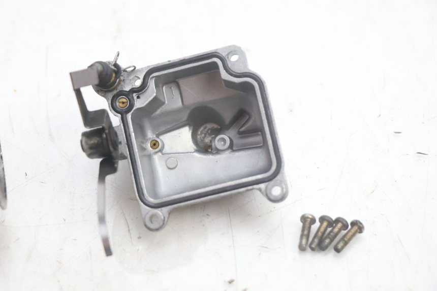 photo de CARBURADOR PIAGGIO MP3 125 (2006 - 2014) - Zoom sobre los componentes