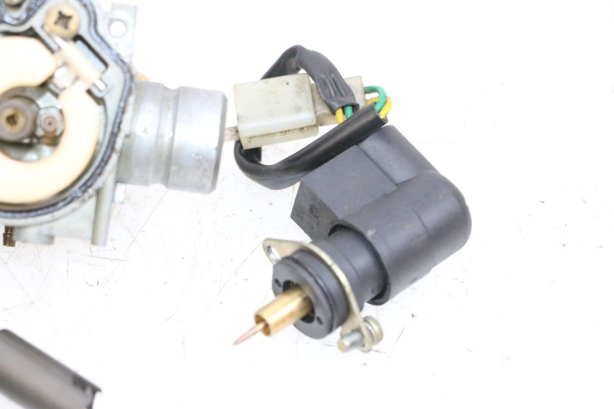 photo de CARBURADOR YAMAHA NEO'S NEOS 2T 50 (1998 - 2007) - Zoom sobre los componentes