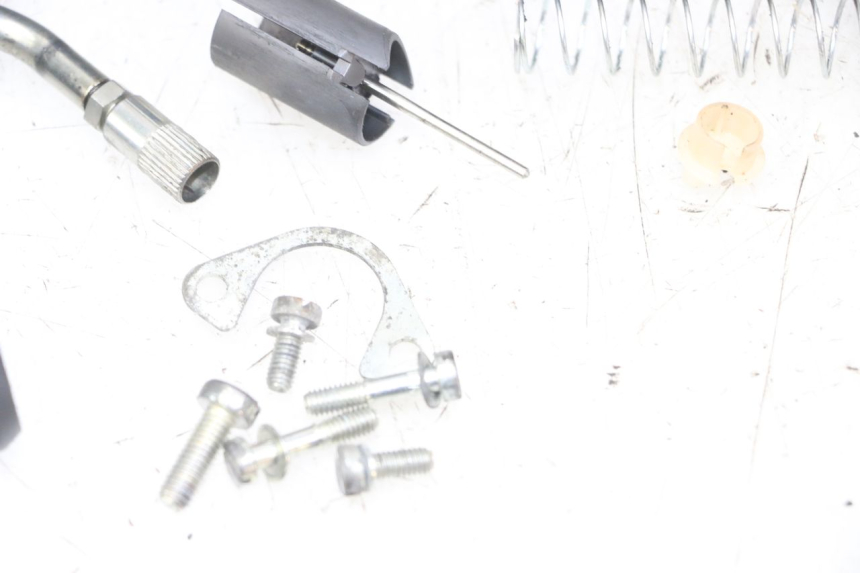 photo de CARBURADOR PIAGGIO NEW TYPHOON 50 (2018 - 2021) - Inspección visual detallada